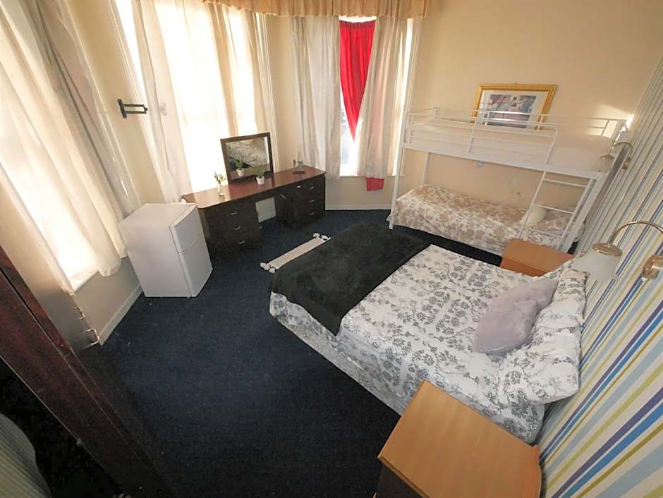 Bourne Hall Hotel