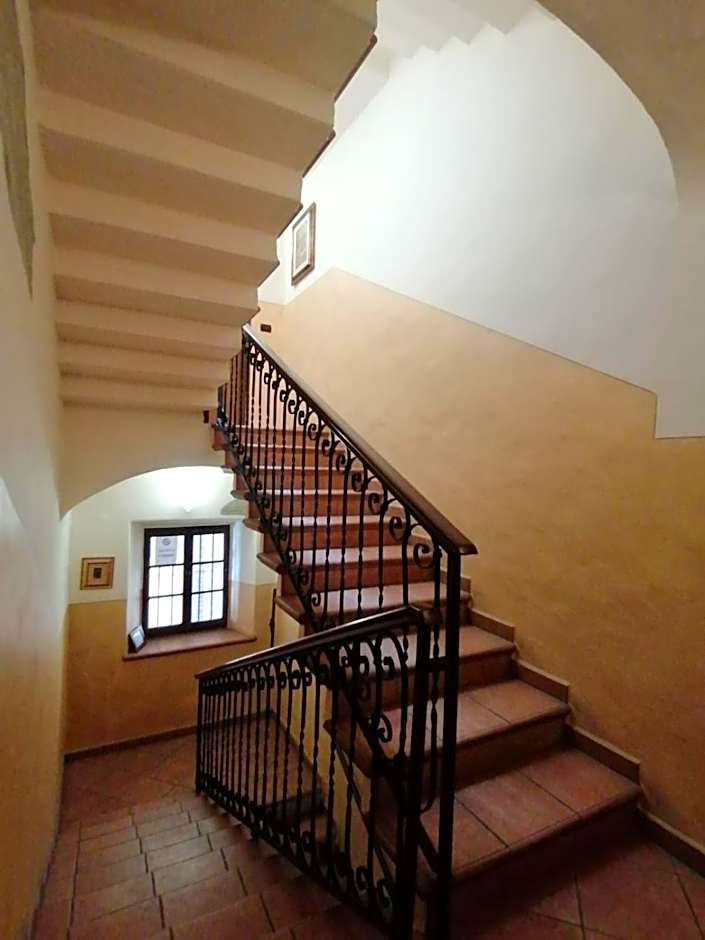 HOTEL FIORE & Fiocchi