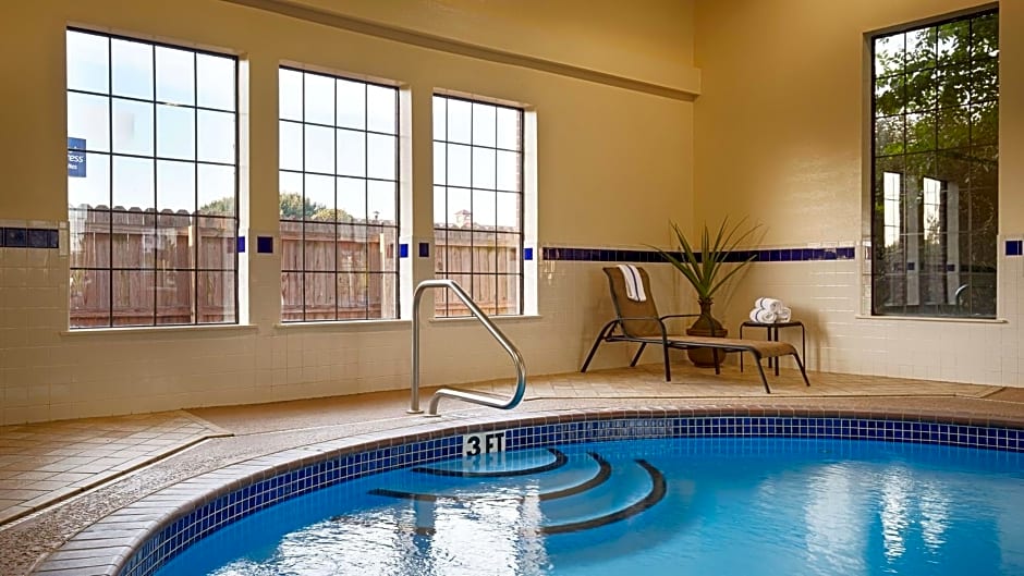 Best Western Plus Lonoke Hotel