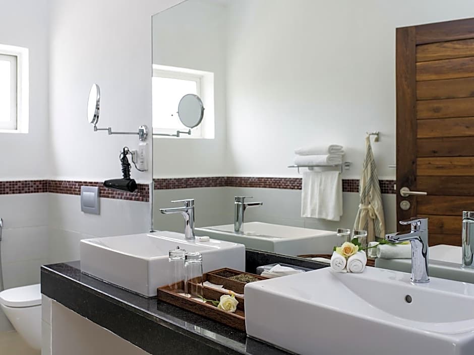 Nungwi Dreams by Mantis