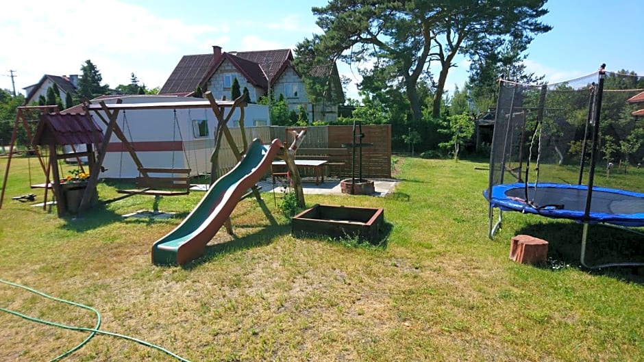 Dom Bursztynek - domek murowany