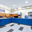 Holiday Inn Express & Suites Williamsburg By IHG