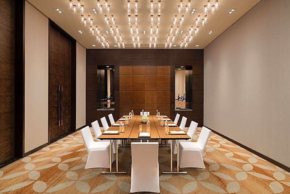 Grand Hyatt Kochi Bolgatty