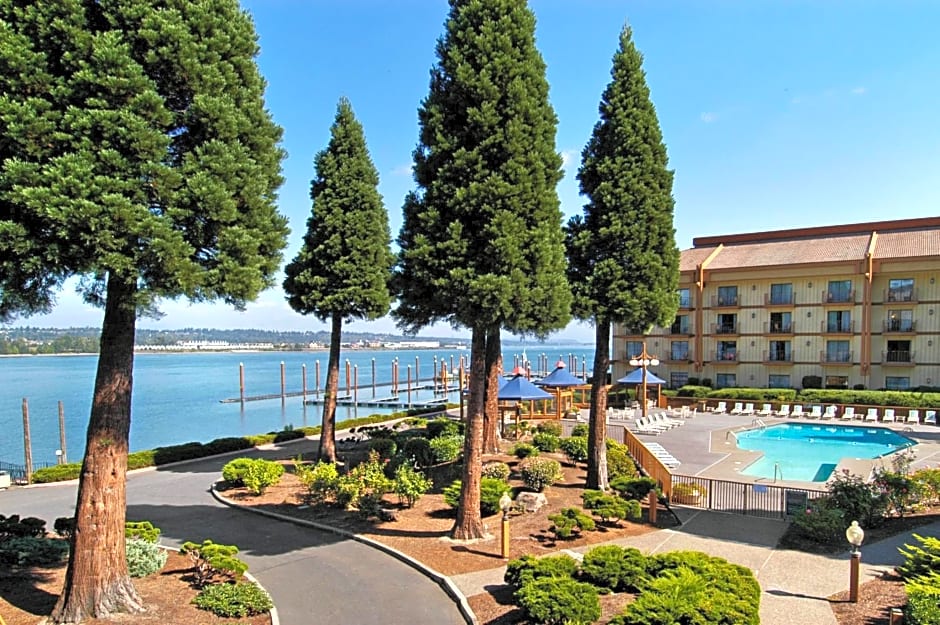 Holiday Inn Portland - Columbia Riverfront by IHG