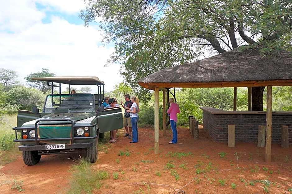 Kwele Game Lodge