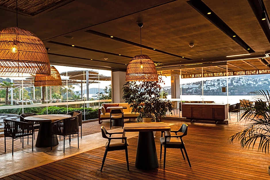 Cape Bodrum Luxury Hotel & Beach