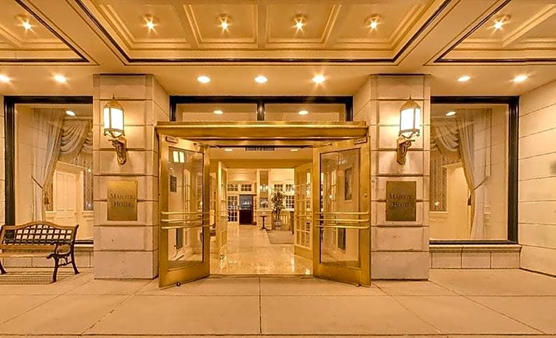 The Hotel Majestic St. Louis