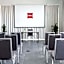 Ibis Poznan Polnoc