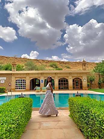 Hotel Heritage Inn A Luxury Retreat in City Center