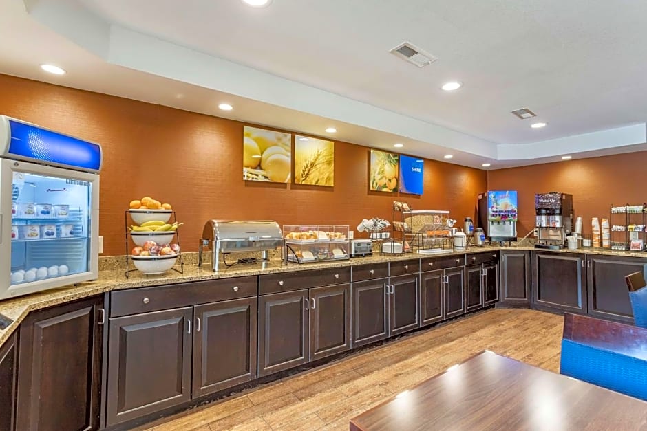 Comfort Inn Biltmore West