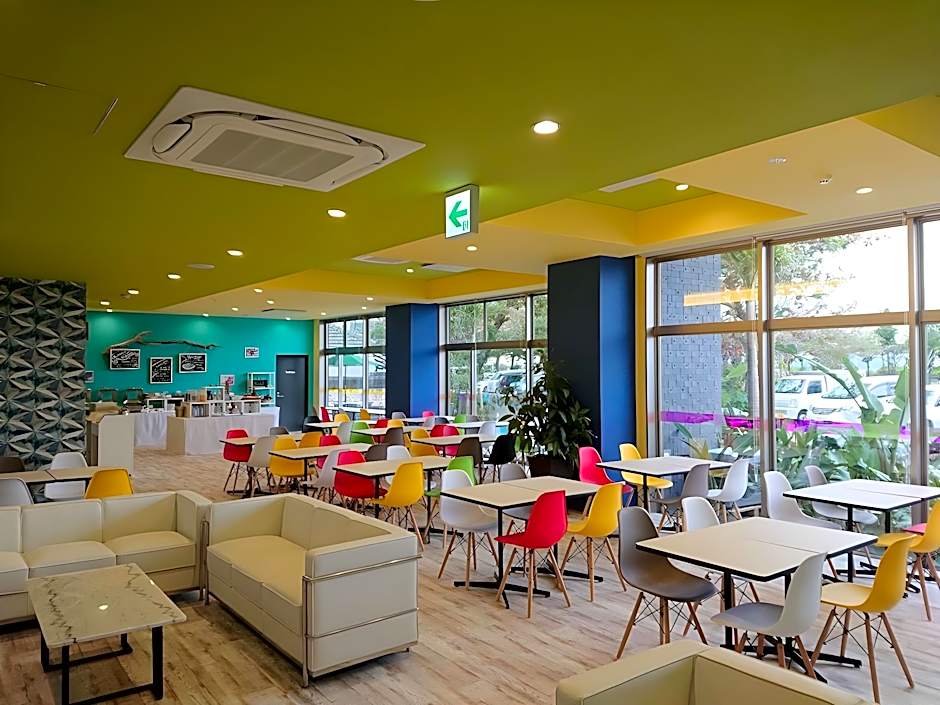 Green Rich Hotel Okinawa Nago (Artificial hot spring Futamata Yunohana)