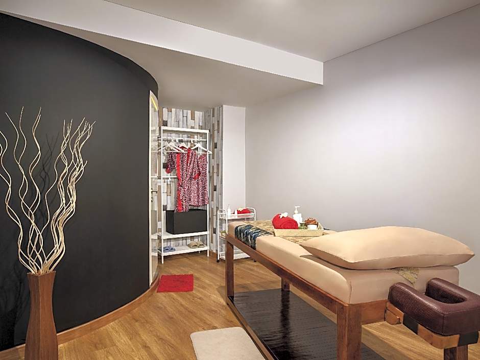 ibis Pontianak City Center