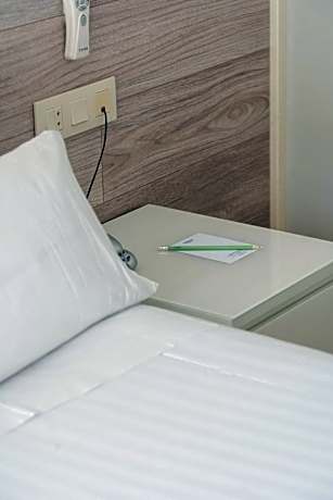 Standard Triple Room with Sea View