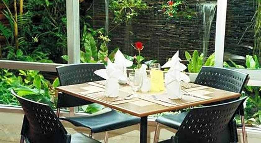 Hadyai Golden Crown Hotel