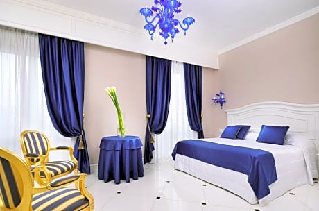 Exclusive Double Room, Balcony, Partial Sea View (1 Double Bed)