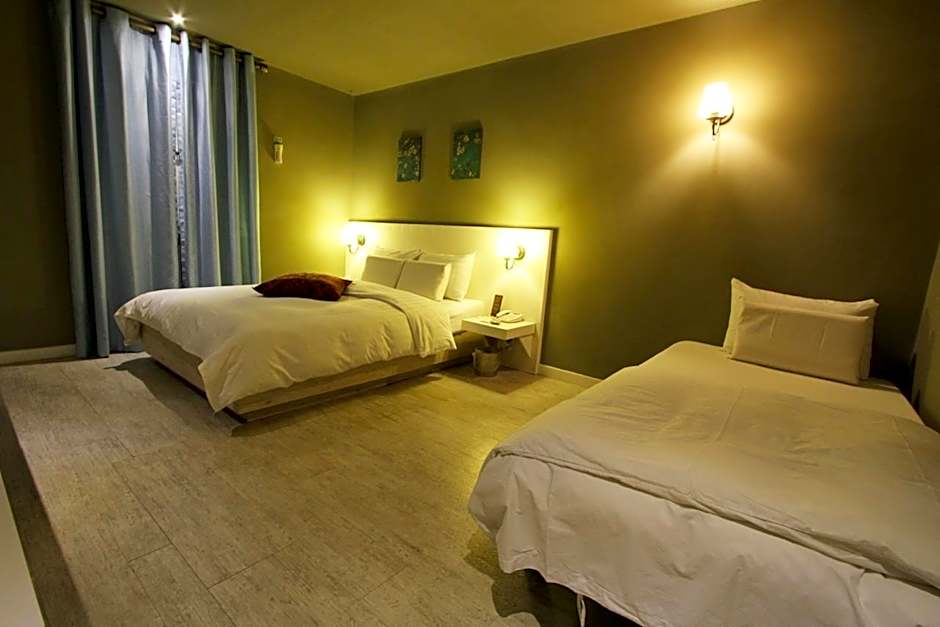 Songdo Me2 Hotel