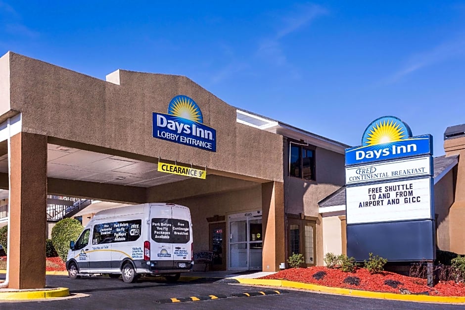 Days Inn by Wyndham College Park Airport Best Road