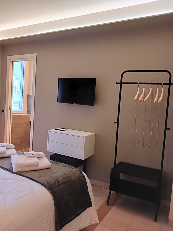 MR Living Bed & Breakfast