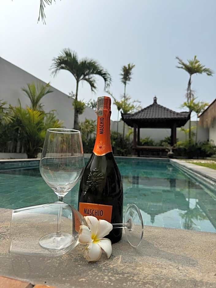 Villa 10 Rose Bali 3BR Luxury
