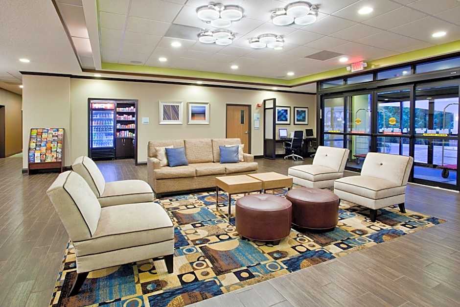 Holiday Inn Express Hotel & Suites Buford NE - Lake Lanier Area By IHG