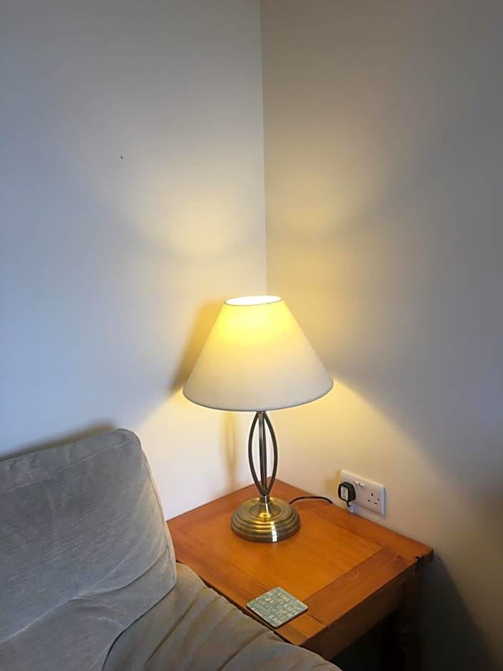 1 Lochness Rooms&Hostel