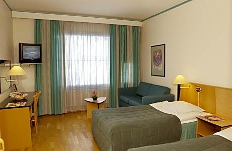 Economy Twin Room