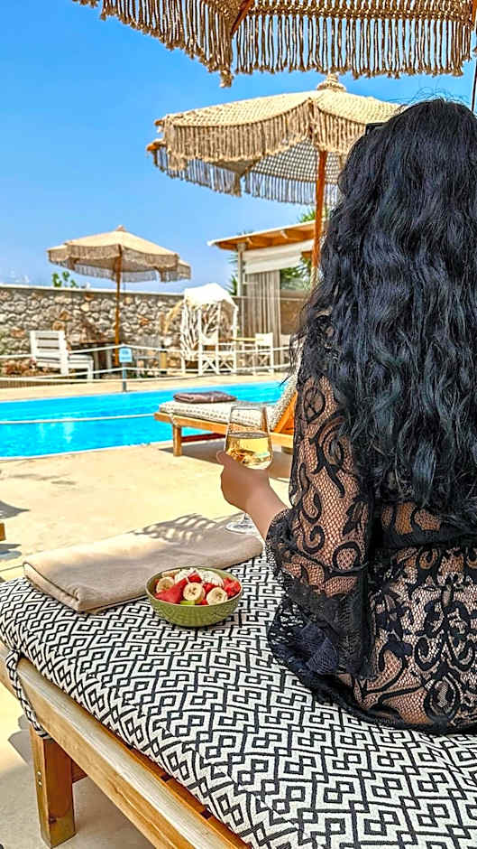 Koukounari Apartments