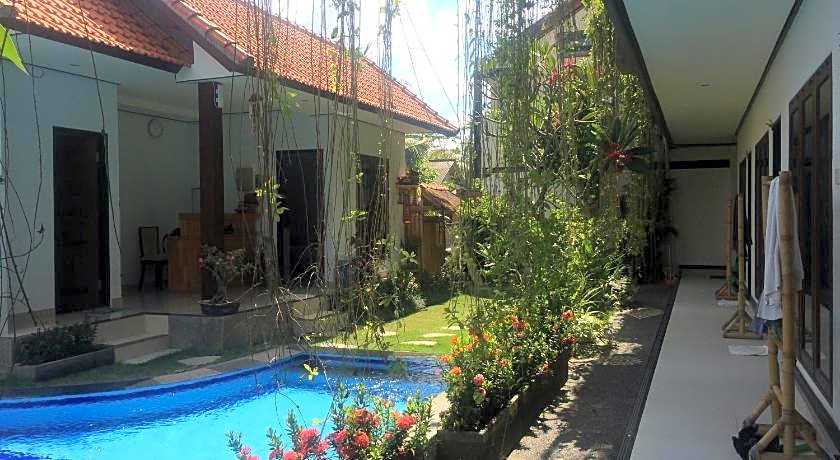 Bali Fullmoon Guesthouse
