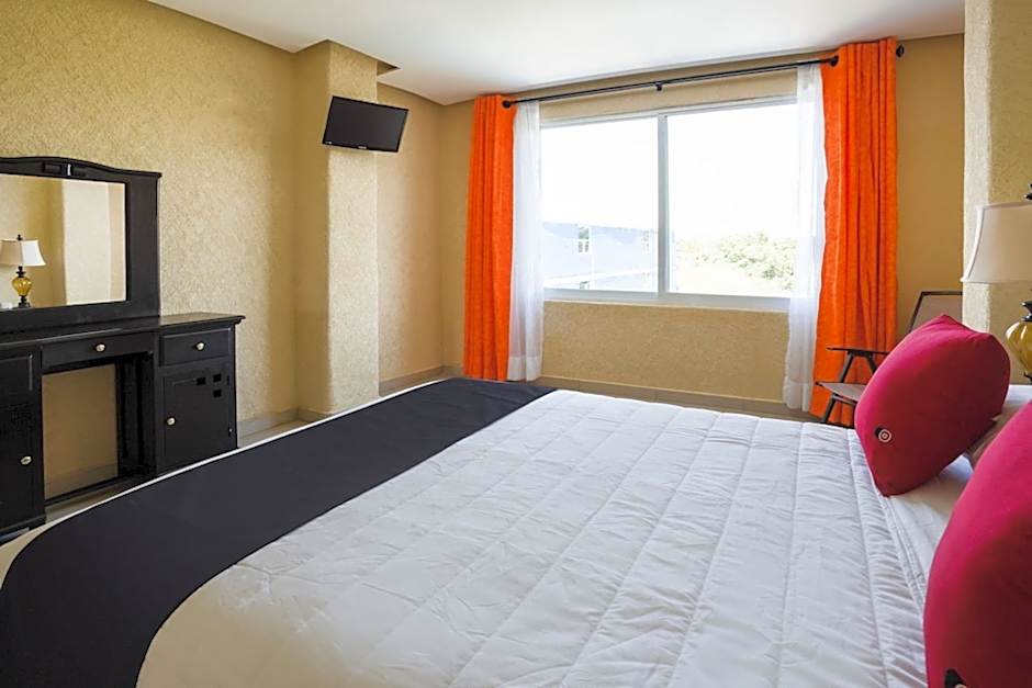 Capital O Hotel Los Caracoles