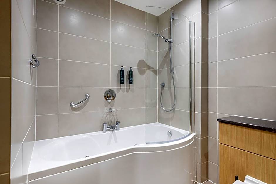 The Lodges at Craigendarroch Country Club