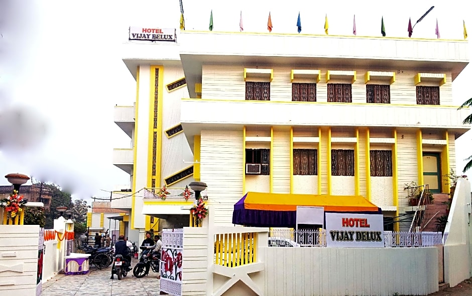 Hotel Vijay Deluxe