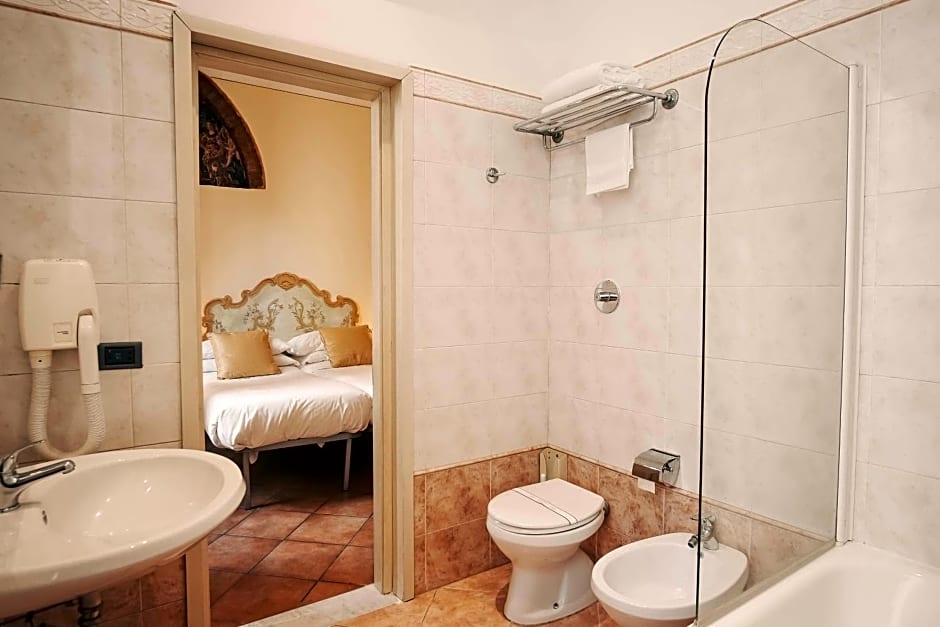 Hotel Galileo