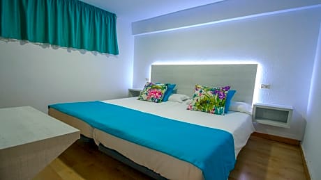 APARTMENT ONE BEDROOM 2 ADULTS + 2 CHILDS