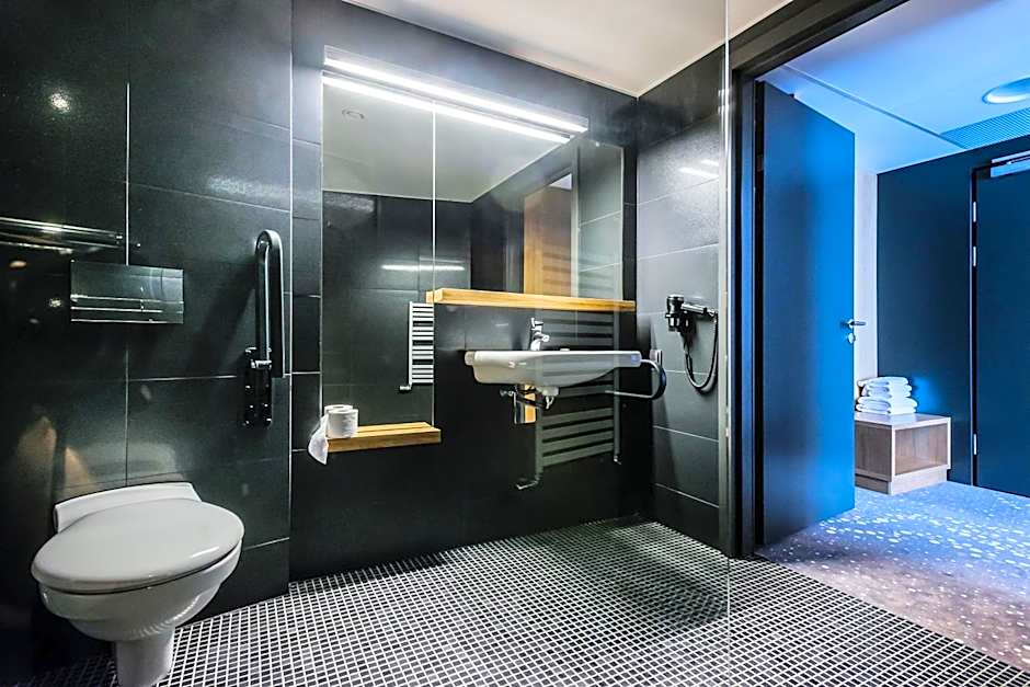 Regatta Hotel Restauracja Spa