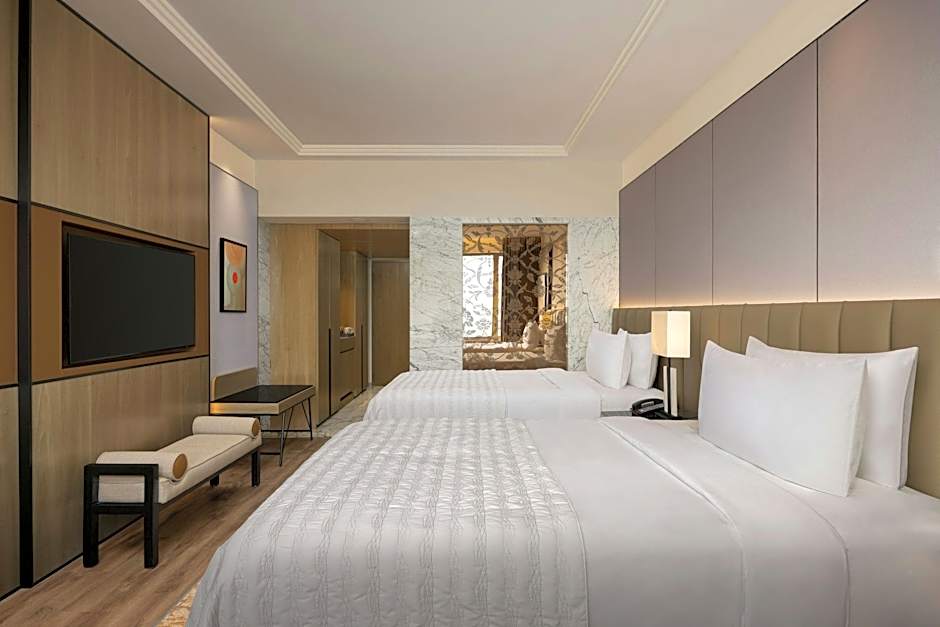 Le Meridien Surat