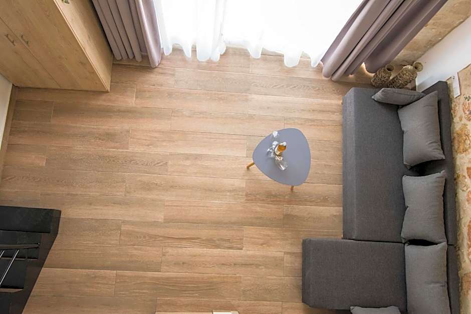 Michalianna Suites "by Checkin"