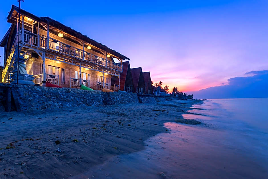 The Dewi Sun Sun Suite