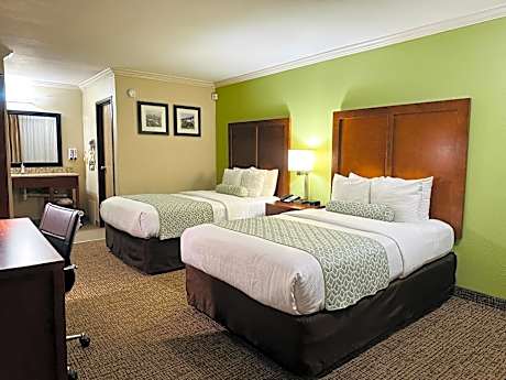 The Hills Inn Eagle Rock - Near Old Town Pasadena