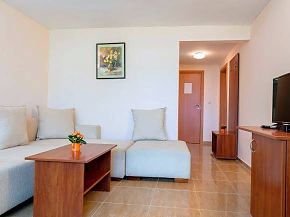 Хотел Ескана