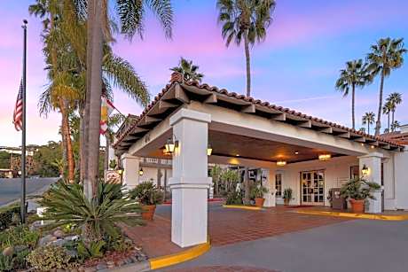 Best Western Plus Hacienda Suites-Old Town