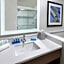 Holiday Inn Express & Suites Bryan - College Station By IHG