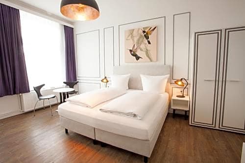 Boutique 056 Hamburg Central