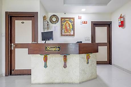 OYO 9387 Hotel Sunlight