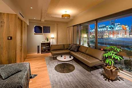 Suite with River View