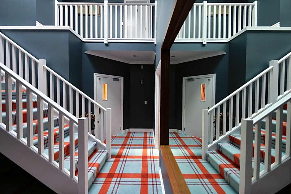 The Dairy Hotel Queenstown, A Naumi Chapter