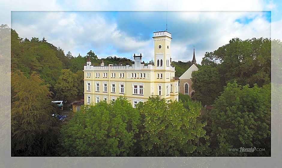 Hotel Štekl - Hrubá Skála