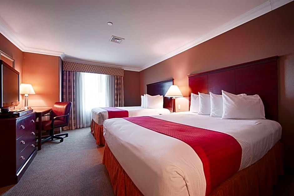 Best Western Riverview Inn & Suites