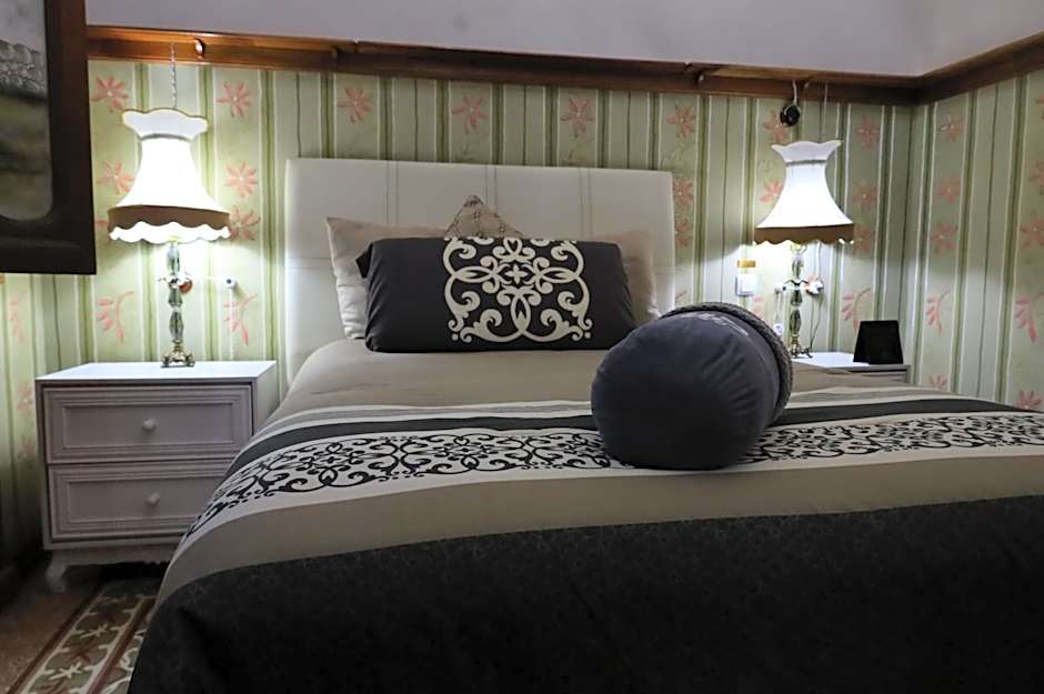 Azcami Boutique Hotel