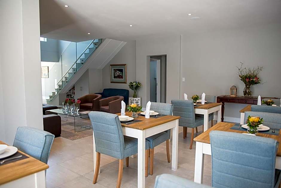 The Whale on Main B&B