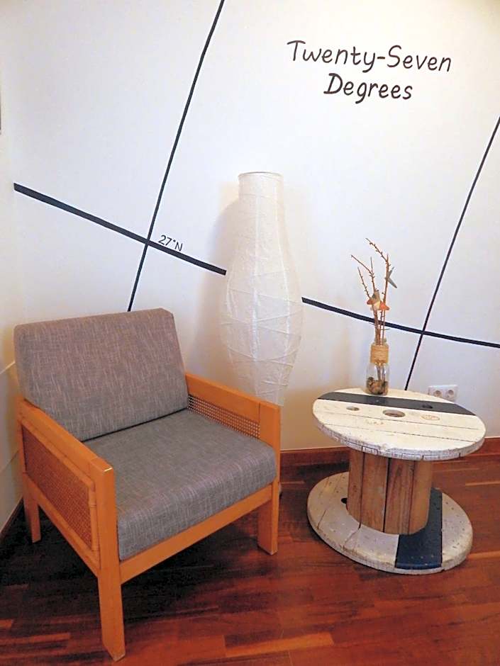 Twenty Seven Degrees Las Palmas